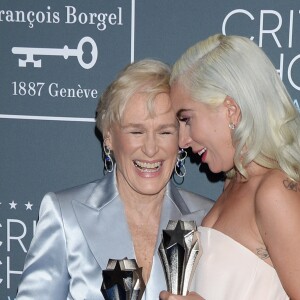 Glenn Close et Lady Gaga à la press room de la soirée des 24ème Critics Choice Awards au Barker Hangar à Santa Monica, Los Angeles, Californie, Etats-Unis, le 13 janvier 2019.