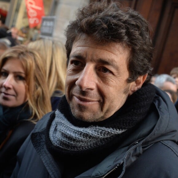 Patrick Bruel et Amanda Sthers - Marche républicaine pour Charlie Hebdo à Paris, suite aux attentats terroristes survenus à Paris les 7, 8 et 9 janvier. Paris, le 11 janvier 2015