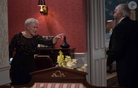 Glenn Close et Jonathan Pryce dans "The Wife" de Björn Runge, en e-Cinema le 25 janvier 2019.