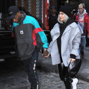 Kylie Jenner et son compagnon Travis Scott se rendent au restaurant Cipriani à New York le 28 novembre 2018.