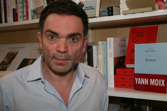 Yann Moix lors de la 37ème édition du Salon du livre au parc des expositions, à la porte de Versailles, à Paris, France, le 25 mars 2017. © JLPPA/Bestimage