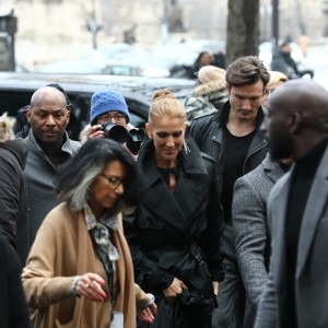 Céline Dion quitte l'hôtel De Crillon pour se rendre au Grand Palais et assister au défilé Haute Couture printemps-été 2019 "Alexandre Vauthier". Paris, le 22 janvier 2019.