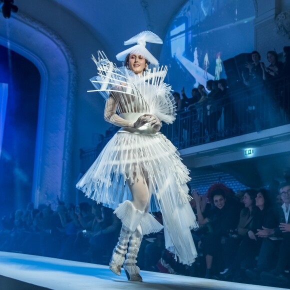 Erin O'Connor - People au défilé de mode Haute-Couture printemps-été 2019 "Jean Paul Gaultier" à Paris. Le 23 janvier 2019 © Olivier Borde / Bestimage People at the Jean Paul Gaultier fashion show in Paris. On january 23rd 201923/01/2019 - Paris