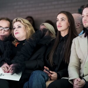 Gilles Dufour, Catherine Deneuve, Irina Shayk, Derek Blasberg - People au défilé de mode Haute-Couture printemps-été 2019 "Jean Paul Gaultier" à Paris. Le 23 janvier 2019 © Olivier Borde / Bestimage