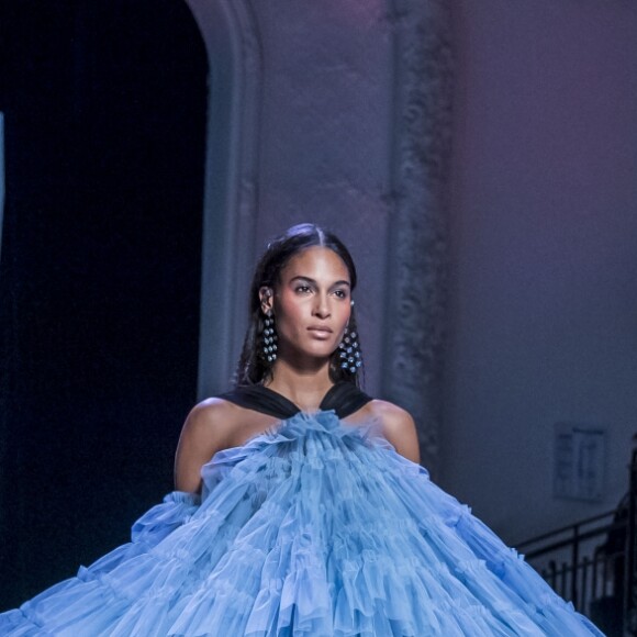 Cindy Bruna - People au défilé de mode Haute-Couture printemps-été 2019 "Jean Paul Gaultier" à Paris. Le 23 janvier 2019 © Olivier Borde / Bestimage People at the Jean Paul Gaultier fashion show in Paris. On january 23rd 201923/01/2019 - Paris