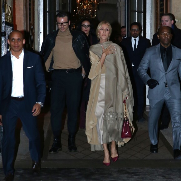 Céline Dion et Pepe Munoz arrivent au défilé de mode Haute-Couture printemps-été 2019 Valentino à l'hôtel Salomon de Rotschild à Paris le 23 janvier 2019. © Veeren-CVS/Bestimage