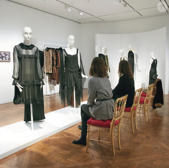 La garde-robe de Catherine Deneuve signée Yves Saint Laurent a été vendue chez Christie's le 24 janvier 2019.