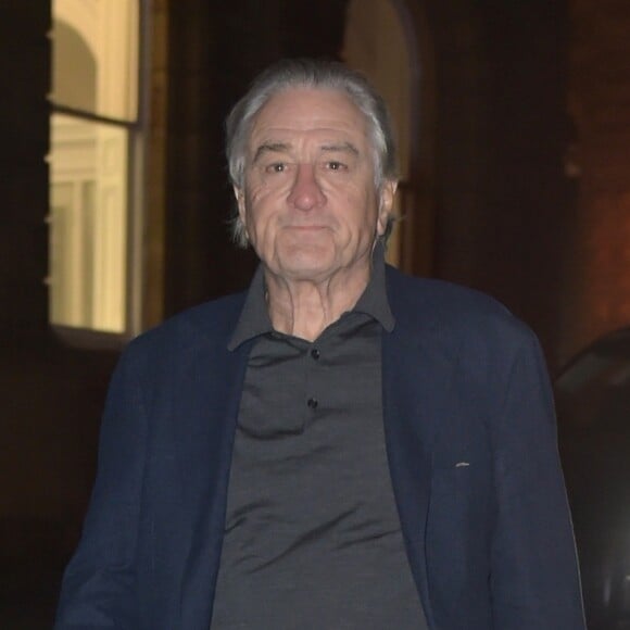 Exclusif - Robert De Niro dîne dans le restaurant italien Ricci's Place à Halifax, Royaume-Uni, le 26 novembre 2018, avant de parler devant un public à Leeds.