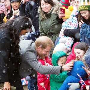 Le prince Harry, duc de Sussex, et Meghan Markle, duchesse de Sussex, enceinte, visitent le Bristol Old Vic. à Bristol le 1er février 2019.