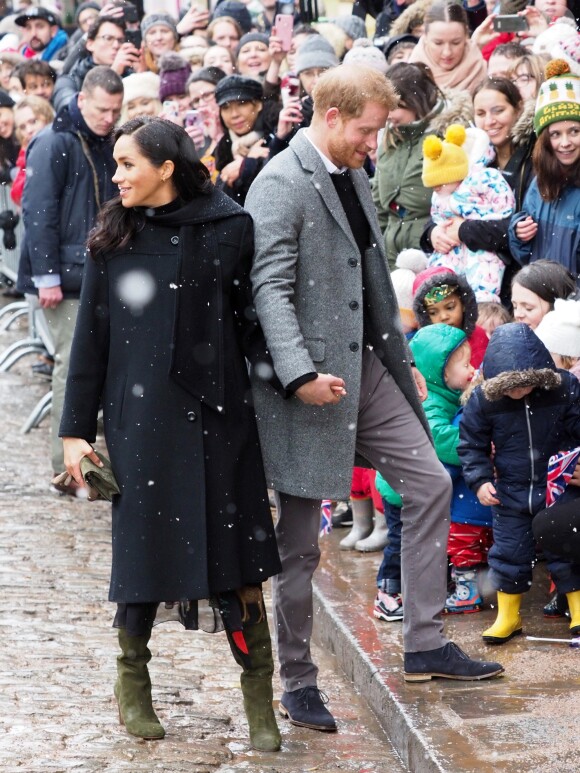 Le prince Harry, duc de Sussex, et Meghan Markle, duchesse de Sussex, enceinte, visitent le Bristol Old Vic. à Bristol le 1er février 2019.