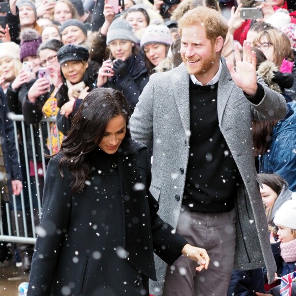 Le prince Harry, duc de Sussex, et Meghan Markle, duchesse de Sussex, enceinte, visitent le Bristol Old Vic. à Bristol le 1er février 2019.