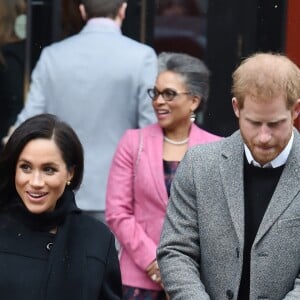 Le prince Harry, duc de Sussex, et Meghan Markle, duchesse de Sussex, enceinte quittent le théâtre Bristol Old Vic. à Bristol le 1er février, 2019.