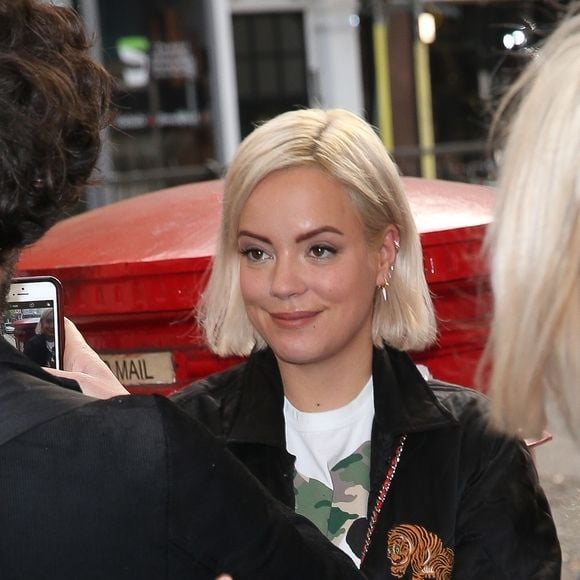 Lily Allen à Londres le 17 novembre 2018.