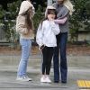 Semi-exclusif - Laeticia Hallyday est allée accueillir sa maman Françoise Thibaut avec ses filles Jade et Joy à l'aéroport de Los Angeles le 3 février 2019.