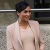 Meghan Markle (enceinte), duchesse de Sussex, à la sortie du National Theatre à Londres. Le 30 janvier 2019.
