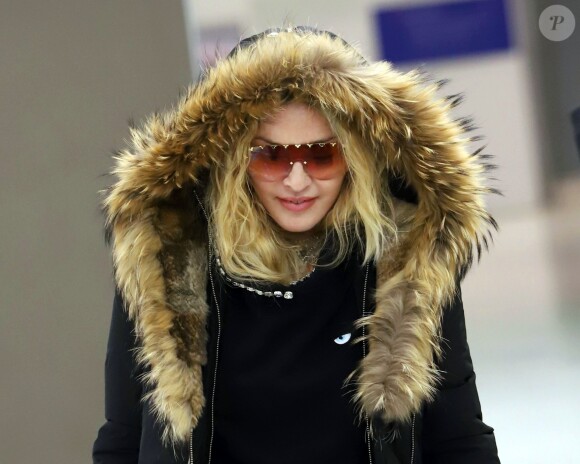 Exclusif - Madonna arrive à l' aéroport de New York Le 01 février 2019
