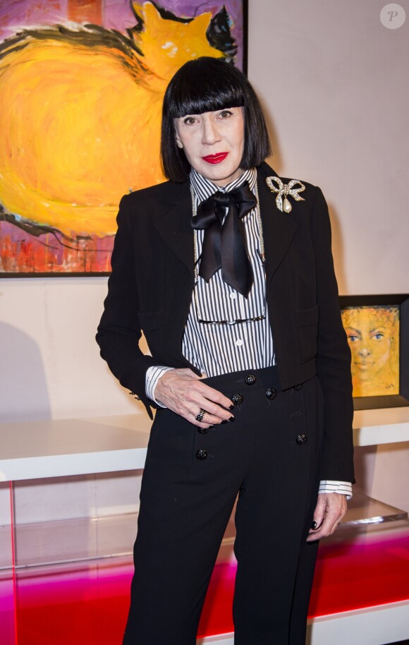 Chantal Thomass lors du vernissage d'Amanda Lear à la Galerie du Passage à Paris, le 6 février 2019.  © Julio Piatti/Bestimage