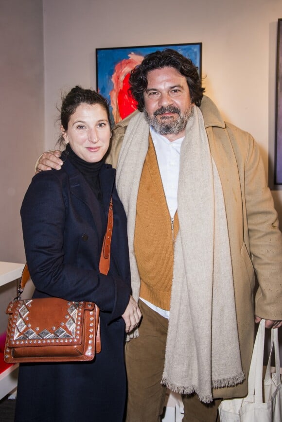 Raphaella Riboud-Seydoux et son mari Alessandro Pron lors du vernissage d'Amanda Lear à la Galerie du Passage à Paris, le 6 février 2019. © Julio Piatti/Bestimage