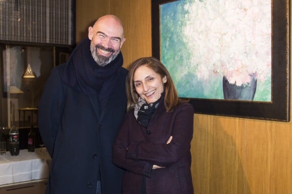 Alexandre Biaggi et Nazanine Ravai lors du vernissage d'Amanda Lear à la Galerie du Passage à Paris, le 6 février 2019. © Julio Piatti/Bestimage