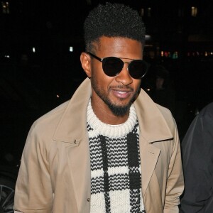 Usher à la sortie du club "Annabel's" à Londres, le 5 décembre 2018.