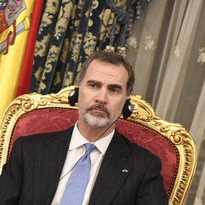 Le roi Felipe VI d'Espagne et le roi Mohamed VI du Maroc ont donné une conférence de presse au Palais Royal à Rabat, le 13 février 2019.