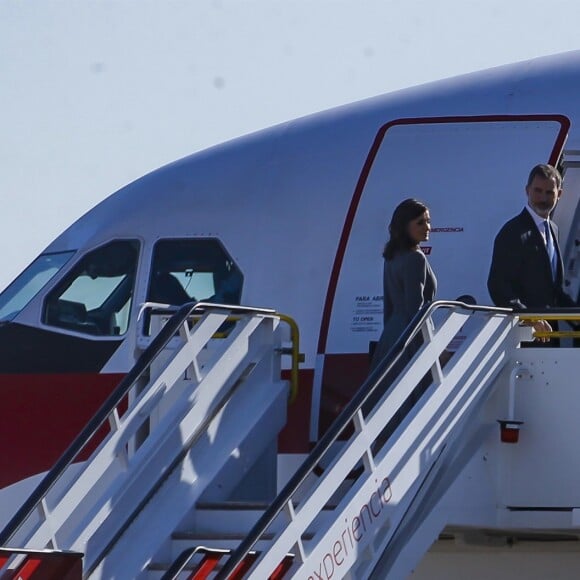 Le roi Felipe VI d'Espagne et la reine Letizia ont décollé le 13 février 2019 de l'aéroport de Madrid-Bajaras pour se rendre au Maroc dans le cadre d'une visite officielle de deux jours.