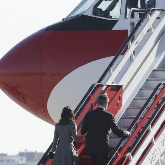 Le roi Felipe VI d'Espagne et la reine Letizia ont décollé le 13 février 2019 de l'aéroport de Madrid-Bajaras pour se rendre au Maroc dans le cadre d'une visite officielle de deux jours.