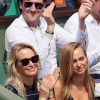 Estelle Lefebure et sa fille Emma Smet dans les tribunes des internationaux de tennis de Roland Garros à Paris, France, le 6 juin 2018. © Cyril Moreau/Bestimage