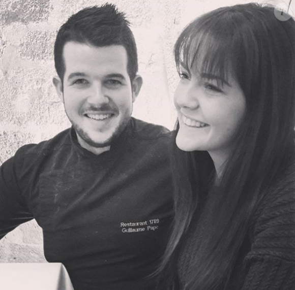 Guillaume, candidat de "Top Chef 10" sur M6, se dévoile amoureuse au côté de sa chérie la belle Marlène.
