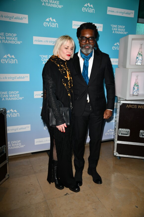 Jessica Romer et Clark Sabbat à la soirée de lancement de la bouteille d'Evian "Rainbow Inside" collaboration entre Evian et Virgil Abloh au Palais de Chaillot à Paris, France, le 25 février 2019. © Giancarlo Gorassini/Bestimage