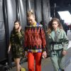 Bella Hadid, Karlie Kloss et Gigi Hadid - Coulisses du défilé Off-White™ "Collection Prêt-à-Porter Automne/Hiver 2019-2020" lors de la Fashion Week de Paris (PFW), le 28 février 2019. © Veeren/CVS/Bestimage