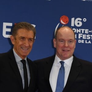 Le prince Albert II de Monaco avec Ezio Greggio au 16e Monte-Carlo Film Festival de la Comédie à Monaco le 9 mars 2019.