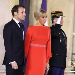 Le président de la République Emmanuel Macron et sa femme Brigitte Macron reçoivent le président de la République populaire de Chine XI Jinping et sa femme femme Peng Liyuan au palais de l'Elysée pour un dîner d'état, Paris, le 25 mars 2019. ©Dominique Jacovides / Bestimage