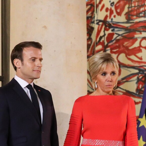 Le président de la République Emmanuel Macron et sa femme Brigitte Macron reçoivent le président de la République populaire de Chine XI Jinping et sa femme femme Peng Liyuan au palais de l'Elysée pour un dîner d'état, Paris, le 25 mars 2019. ©Stéphane Lemouton / Bestimage