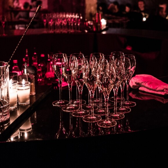 Exclusif - Atmosphère lors de la soirée Etam "French Liberté" dans son nouveau flagship, en travaux, boulevard Haussmann dans le quartier de l'Opéra à Paris, France, le 21 mars 2019. Dîner par le chef Cyril Lignac. C'est dans les lieux nus, bruts et minimalistes, bientôt revisités par l'architecte Winy Maas (Agence MVRDV), que la marque a organisé sa French Liberté Party. Le projet a pour ambition de révéler les volumes, les formes, et la matérialité de la magnifique architecture héritée de Haussmann. L'inauguration est prévue courant de l'été 2019. © Rachid Bellak/Cyril Moreau/Bestimage