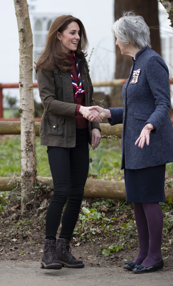 Catherine (Kate) Middleton, duchesse de Cambridge, se rend au siège des scouts de Gilwell Park pour en apprendre davantage sur leur nouvelle organisation et leur mode de vie. Cette organisation scout est destinée aux jeunes enfants, la visite célèbre également le centième anniversaire du parc Gilwell. Londres, le 28 mars 2019