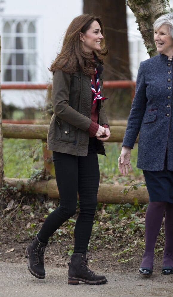 Catherine (Kate) Middleton, duchesse de Cambridge, se rend au siège des scouts de Gilwell Park pour en apprendre davantage sur leur nouvelle organisation et leur mode de vie. Cette organisation scout est destinée aux jeunes enfants, la visite célèbre également le centième anniversaire du parc Gilwell. Londres, le 28 mars 2019