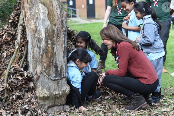 Catherine (Kate) Middleton, duchesse de Cambridge, se rend au siège des scouts de Gilwell Park pour en apprendre davantage sur leur nouvelle organisation et leur mode de vie. Cette organisation scout est destinée aux jeunes enfants, la visite célèbre également le centième anniversaire du parc Gilwell. Londres, le 28 mars 2019