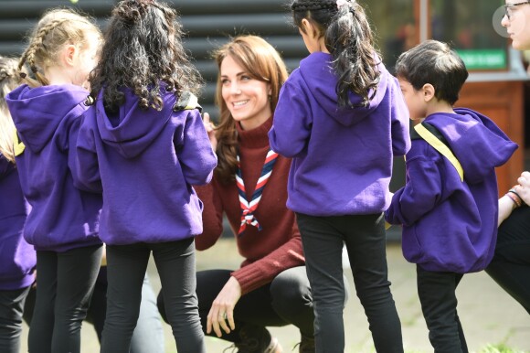 Catherine (Kate) Middleton, duchesse de Cambridge, se rend au siège des scouts de Gilwell Park pour en apprendre davantage sur leur nouvelle organisation et leur mode de vie. Cette organisation scout est destinée aux jeunes enfants, la visite célèbre également le centième anniversaire du parc Gilwell. Londres, le 28 mars 2019