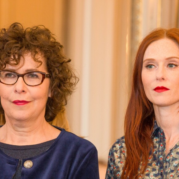 Audrey Fleurot, Laurence Herzberg - Audrey Fleurot remet le prix Vidocq aux acteurs de la série Sous la Peau à l'occasion du festival Séries Mania à Lille, le 28 mars 2019. © Stéphane Vansteenkiste / Bestimage