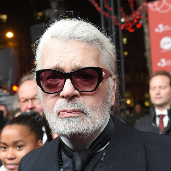 Karl Lagerfeld lors de l'illumination des Champs-Elysées à l'ocassion des Fêtes de Noël. Paris, le 22 novembre 2018. © Guirec Coadic/Bestimage