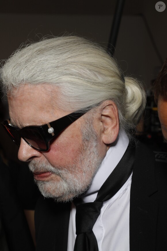 Karl Lagerfeld  au défilé Backstage Fendi "Collection Prêt-à-Porter Printemps/Eté 2019" lors de la Fashion Week de Milan (MLFW), le 20 septembre 2018.