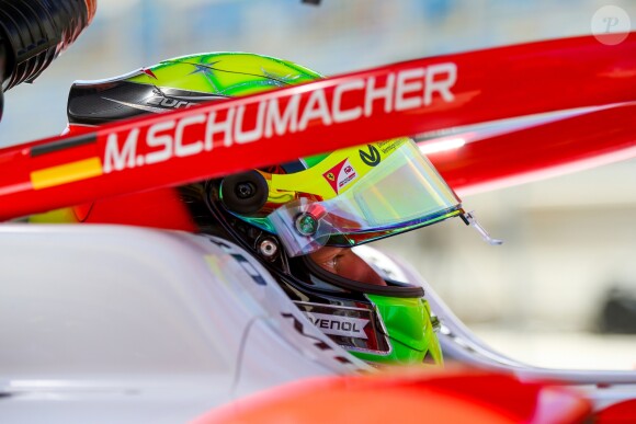 Mick Schumacher (Prema Racing) lors des essais du Grand Prix F2 de Bahreïn 2019 sur le circuit de Sakhir, à Bahreïn, le 30 mars 2019.
