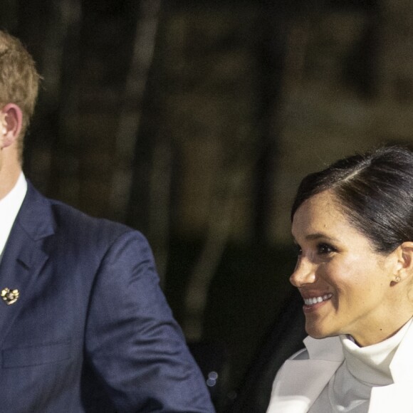 Le prince Harry et Meghan Markle, enceinte, arrivent au musée d'histoire naturelle pour assister à la soirée de gala The Wilder Earth à Londres le 12 février 2019.  The Duke and Duchess of Sussex arrive at a gala performance of The Wider Earth at the Natural History Museum in London.12/02/2019 - London