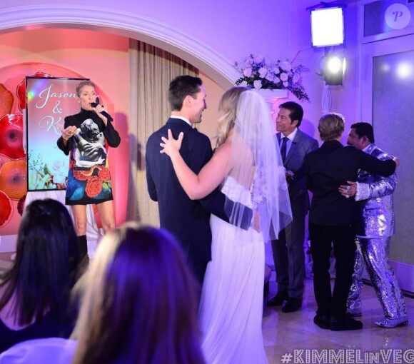 Céline Dion chante à un mariage à Las Vegas dans le cadre de l'émission Jimmy Kimmel Live !, le 5 avril 2019
