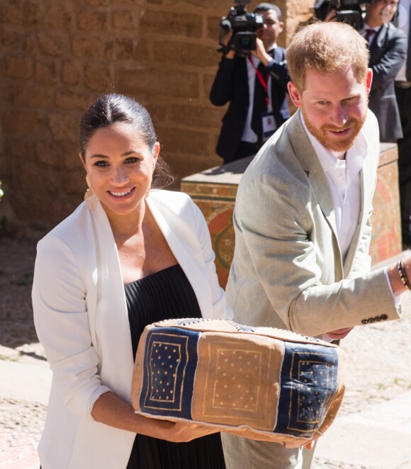 Le prince Harry, duc de Sussex, et Meghan Markle (enceinte), duchesse de Sussex en visite au "Andalusian Gardens" à Rabat lors de leur voyage officiel au Maroc 25 February 2019.