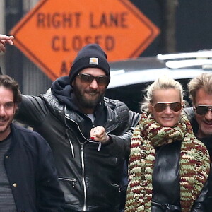Exclusif - Sébastien Farran, Maxim Nucci (Yodelice), Laeticia Hallyday, Johnny Hallyday, Mr. Brainwash (MBW) de son vrai nom Thierry Guetta, Jean Claude Sindres - Laeticia Hallyday, son mari Johnny Hallyday, et leurs amis réunis à New York le 21 mars 2015, lors du dernier jour des festivités à l'occasion de l'anniversaire de Laeticia qui fête ses 40 ans.