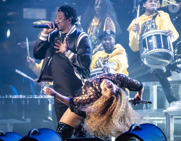 JAY-Z et Beyoncé en concert au festival de musique de Coachella à Indio, le 14 avril 2018. © Danyellah P./Bestimage