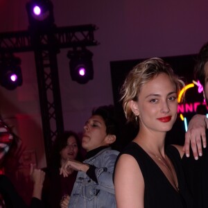 Exclusif - Nora Arnezeder et Guy Burnet à l'after-party de la 2ème édition du "Canneseries" à l'hôtel Martinez à Cannes, France, le 9 avril 2019. © Rachid Bellak/Bestimage