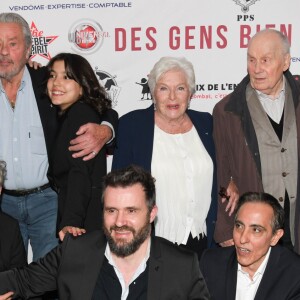 Christophe Hermet, Emmanuel Vieilly, Bruno Lopez, Monique Chaumette, Anne Le Nen, Alain Delon, Paloma Lopez, Line Renaud, Michel Bouquet et Muriel Robin - Avant-première du film "Des gens bien" au cinéma Gaumont-Opéra à Paris le 2 avril 2019. © Coadic Guirec/Bestimage